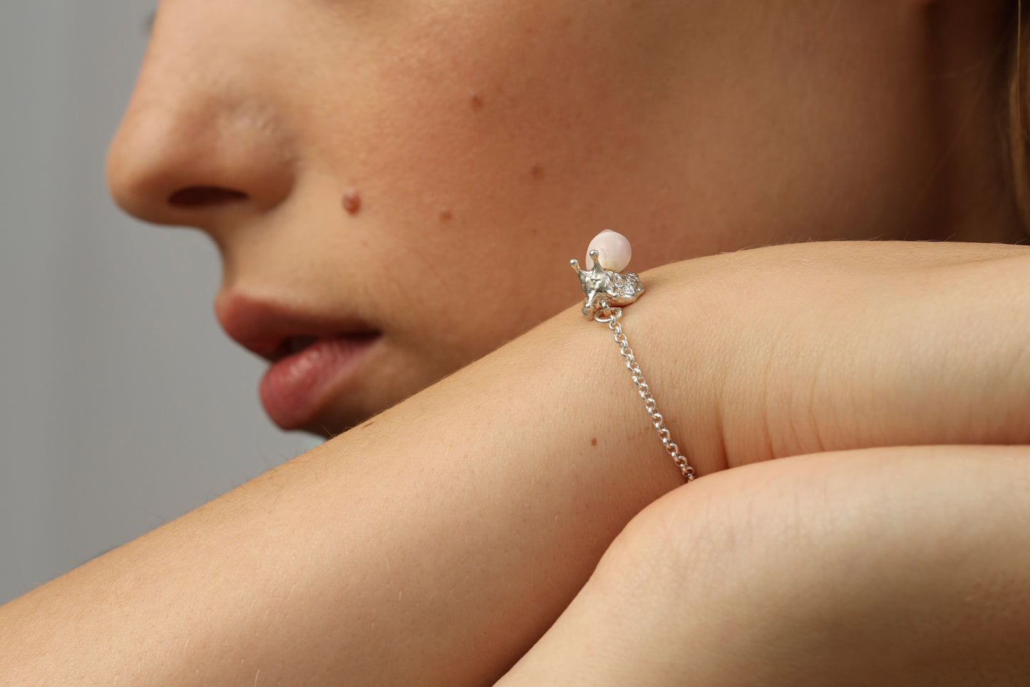 браслет SNAIL