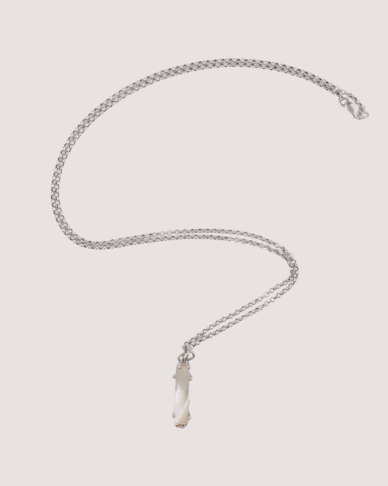 кулон NACRE FLOW