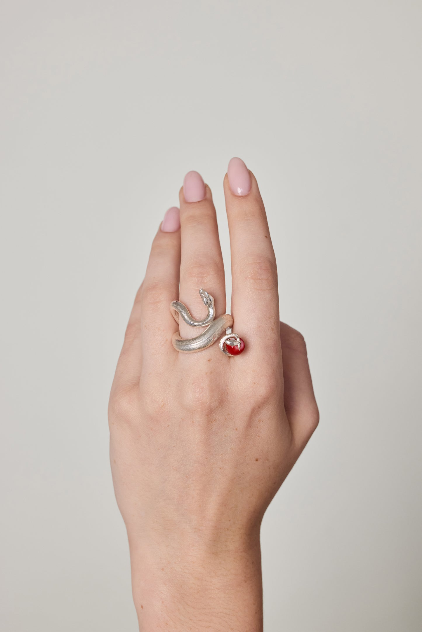 каблучка THE SERPENT’S GIFT