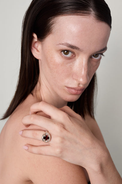 каблучка BEAST