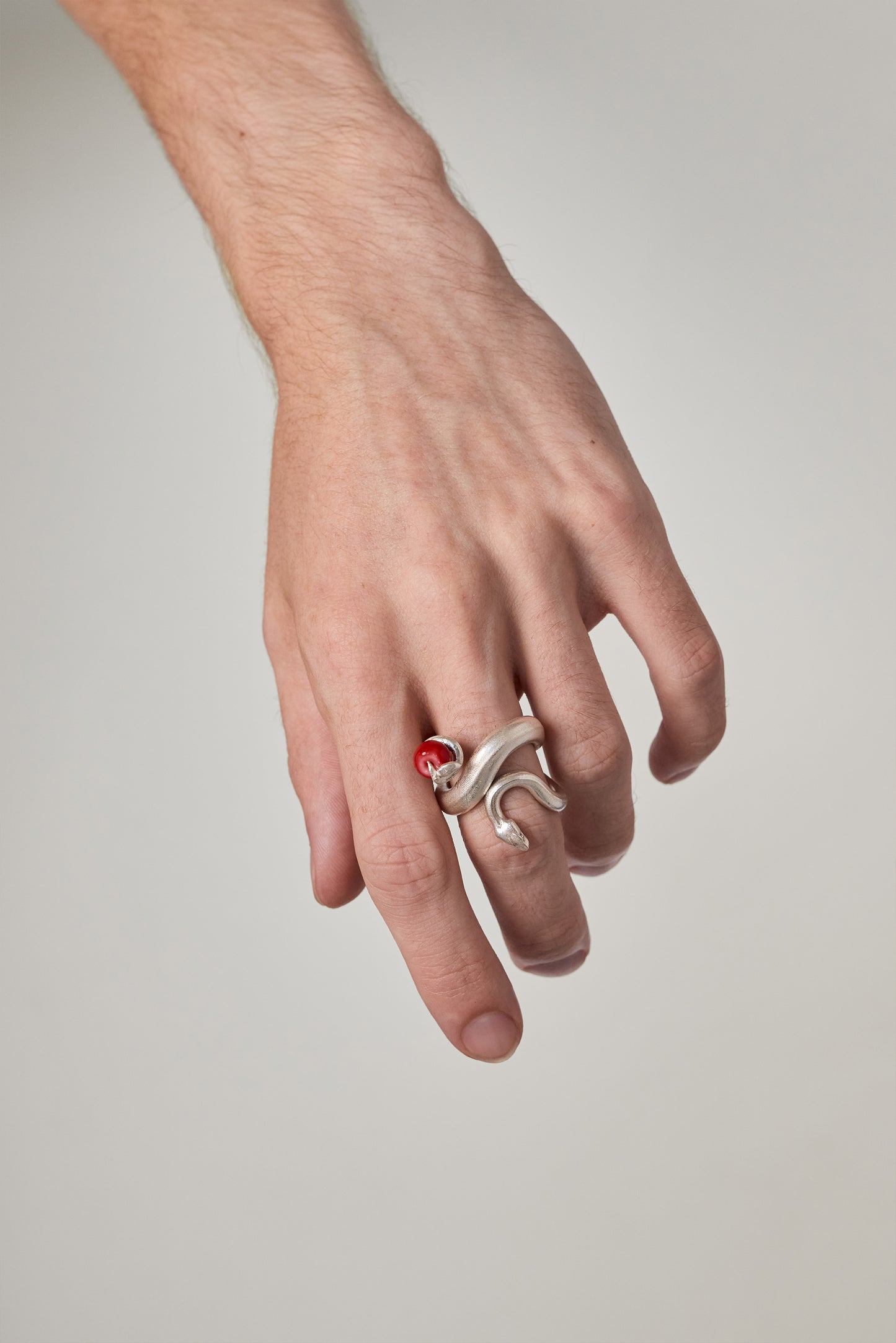 каблучка THE SERPENT’S GIFT