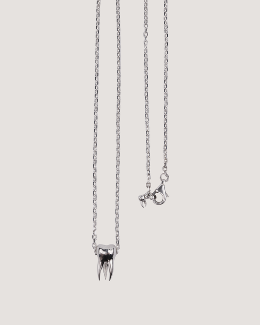 Кулон TOOTH Х срібний ланцюг