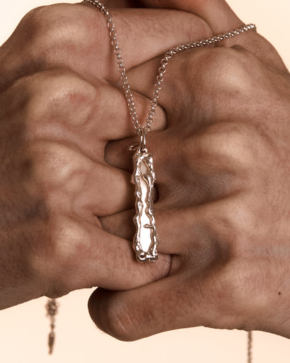 кулон NACRE FLOW